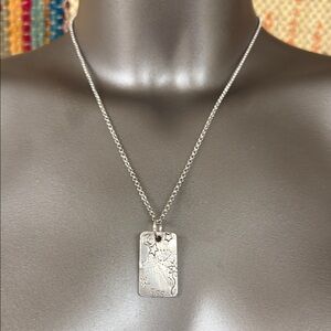 Jes MaHarry Sterling Silver “Live a life you love” necklace. New in box.